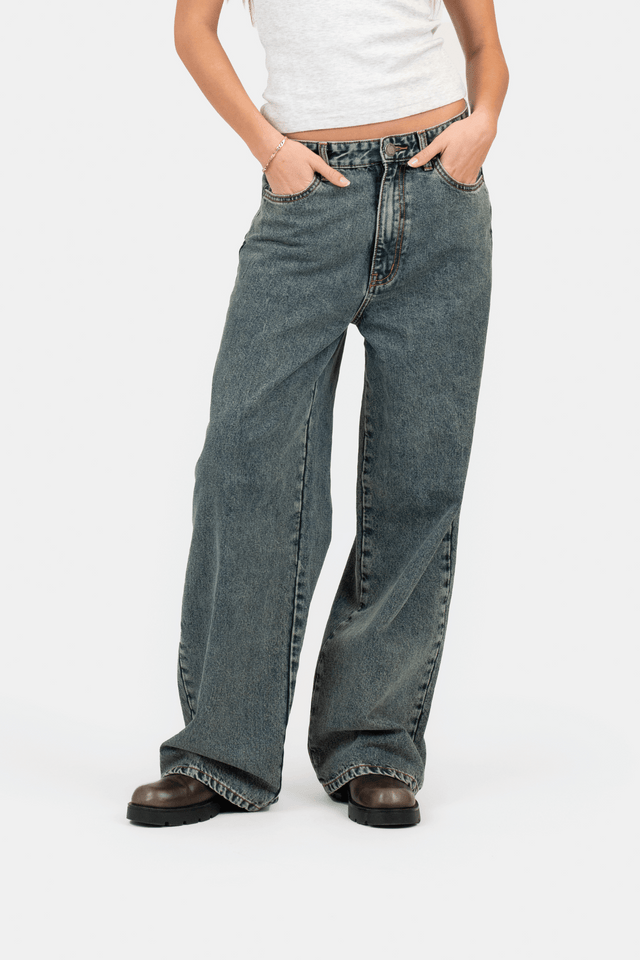 Baggy Denim Jeans Mid Blue Vintage Wash