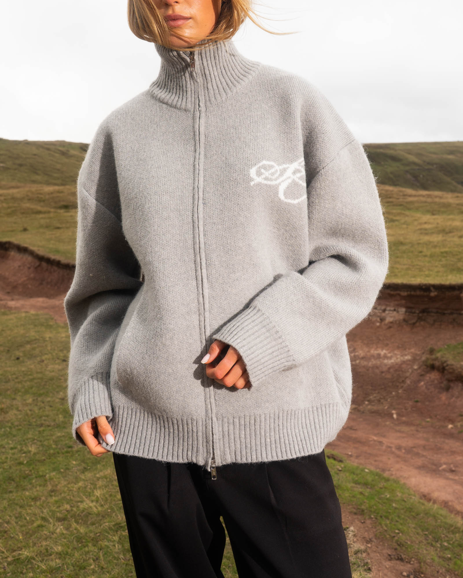 Full Zip Sweater Light grey