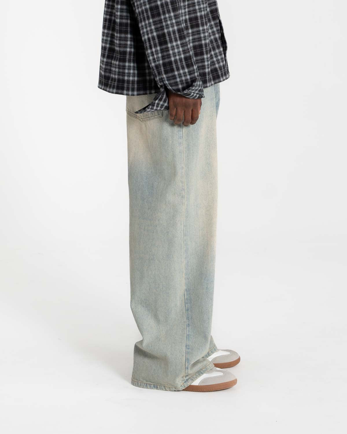 Extra baggy Denim Jeans Light blue vintage wash