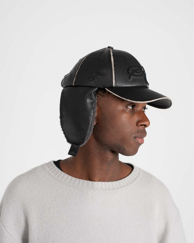 Dog-Ear Cap Sort Faux-leather