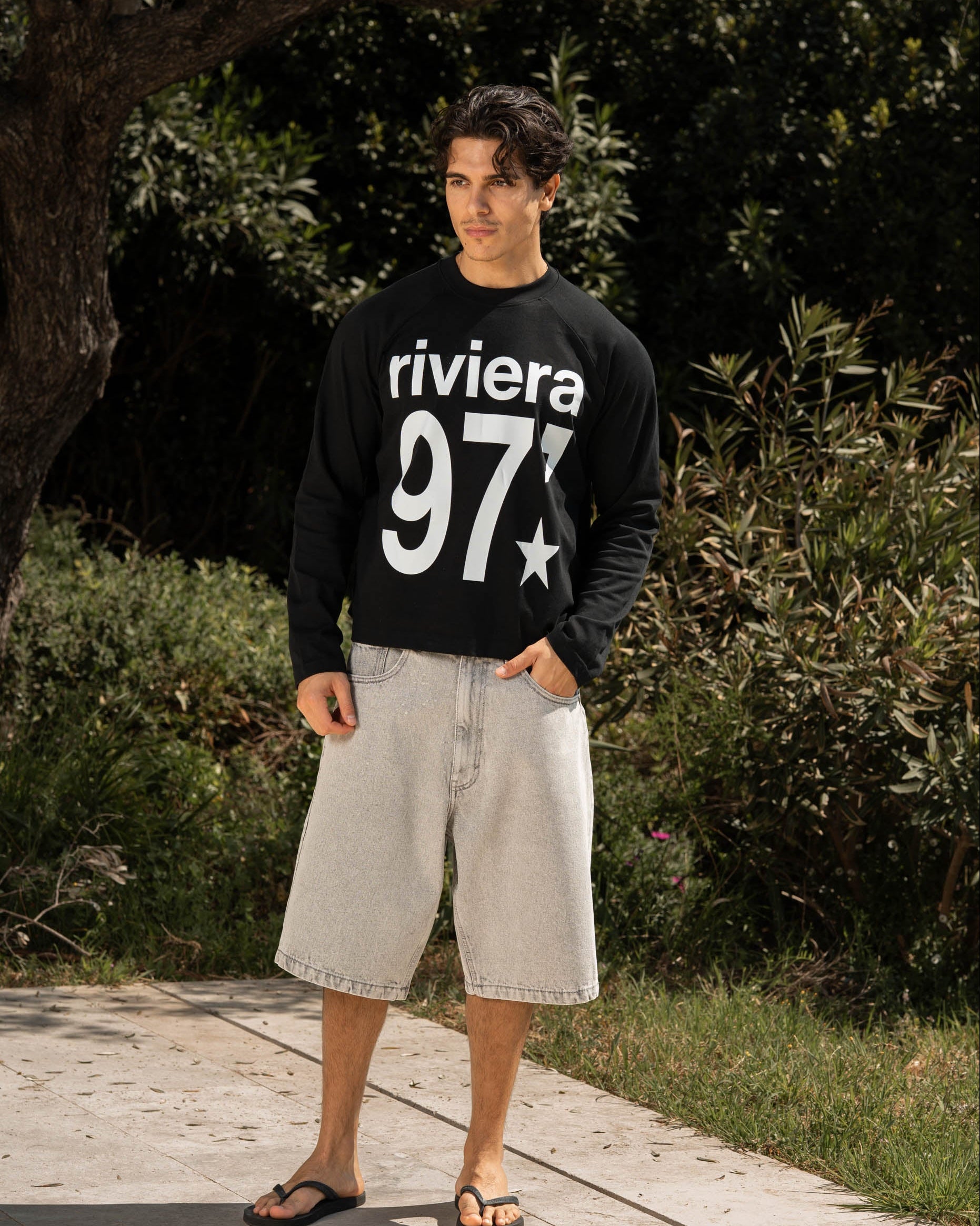 Riviera 97 Raglan Longsleeve Black